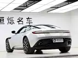 Фото 25 - Aston Martin DB11
