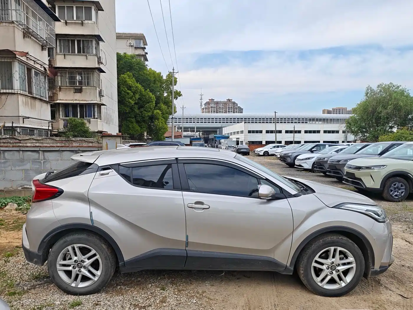 Toyota C-HR 2021 2.0L Comfort Edition фото 5