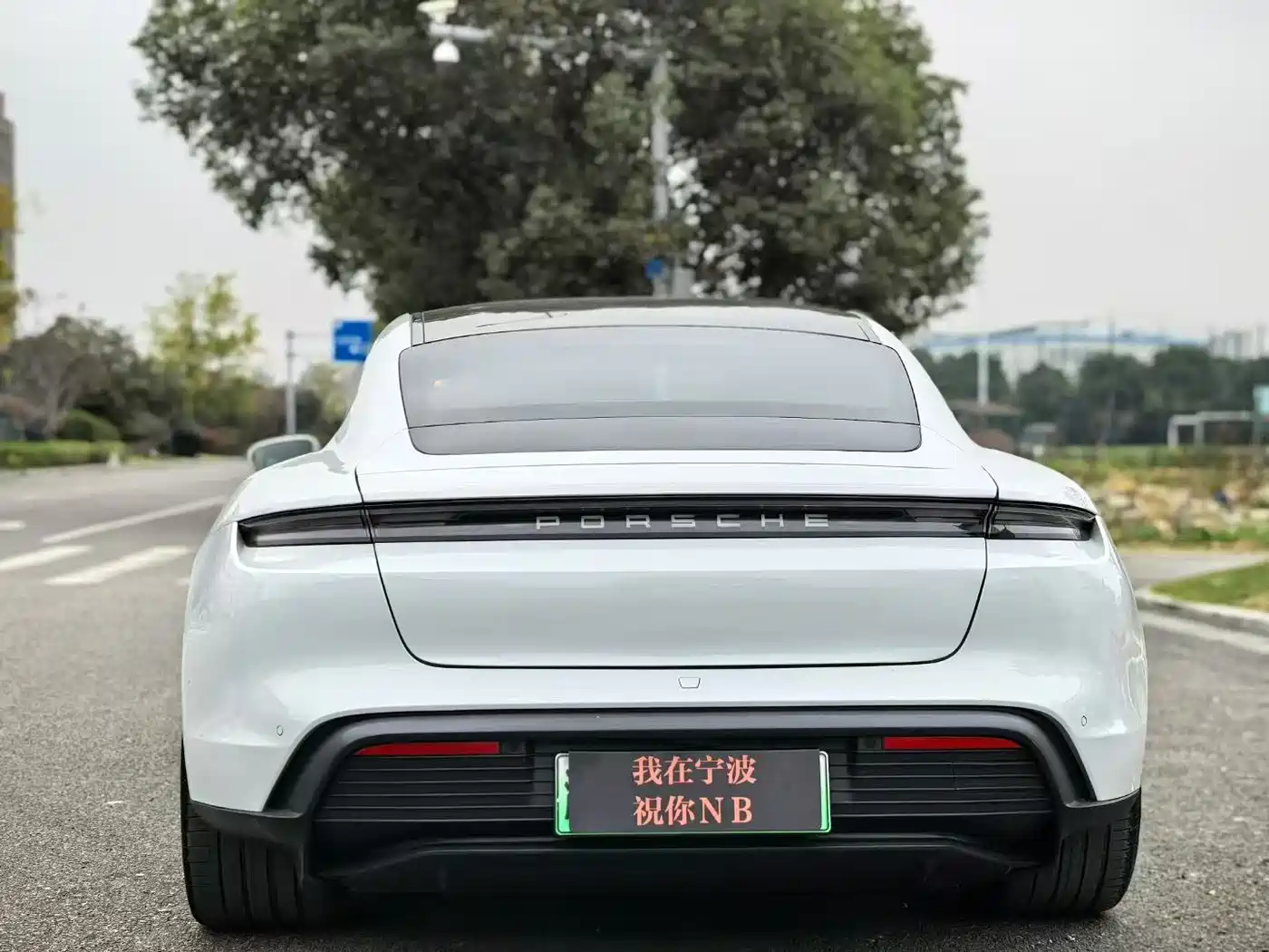 Porsche Taycan 2019 Taycan 4S фото 8
