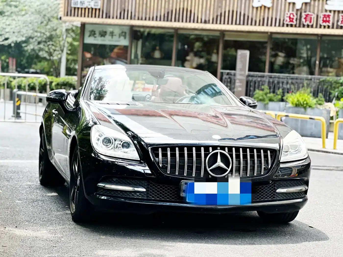 Mercedes-Benz SLK-Class 2011 SLK 200 Fashion фото 3