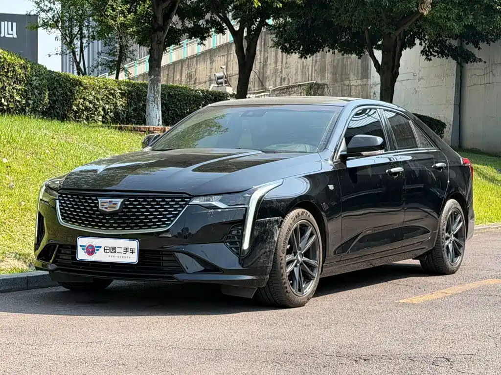 Cadillac CT4 2022 2022 28T Luxury Model