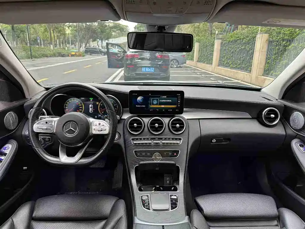 MERCEDES-BENZ C CLASS