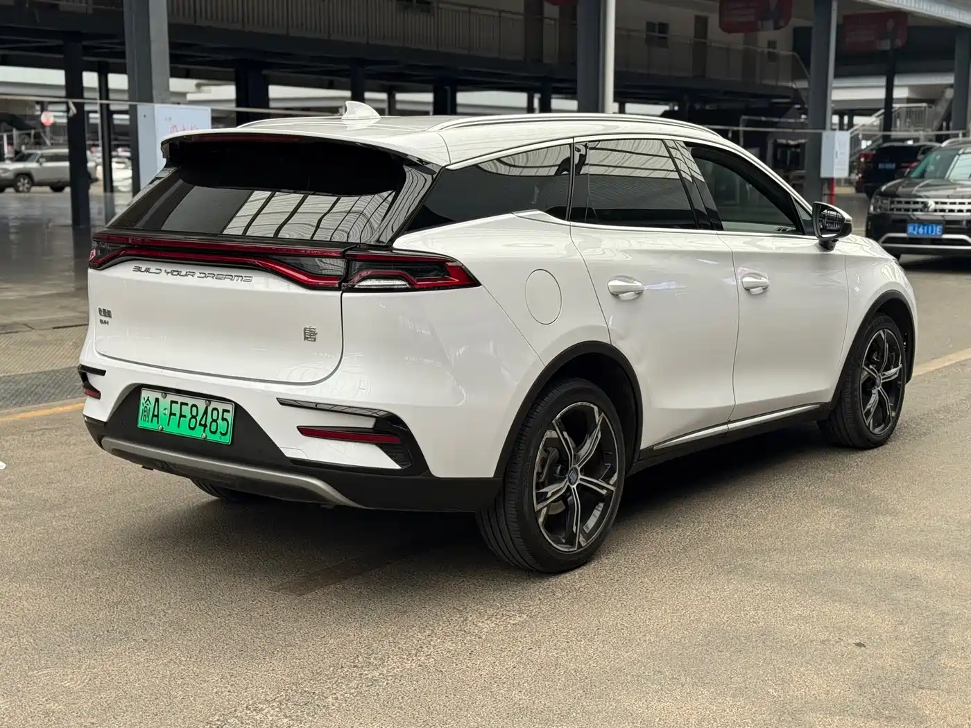 BYD Tang New Energy 2021 DM-i 112KM Honor фото 10