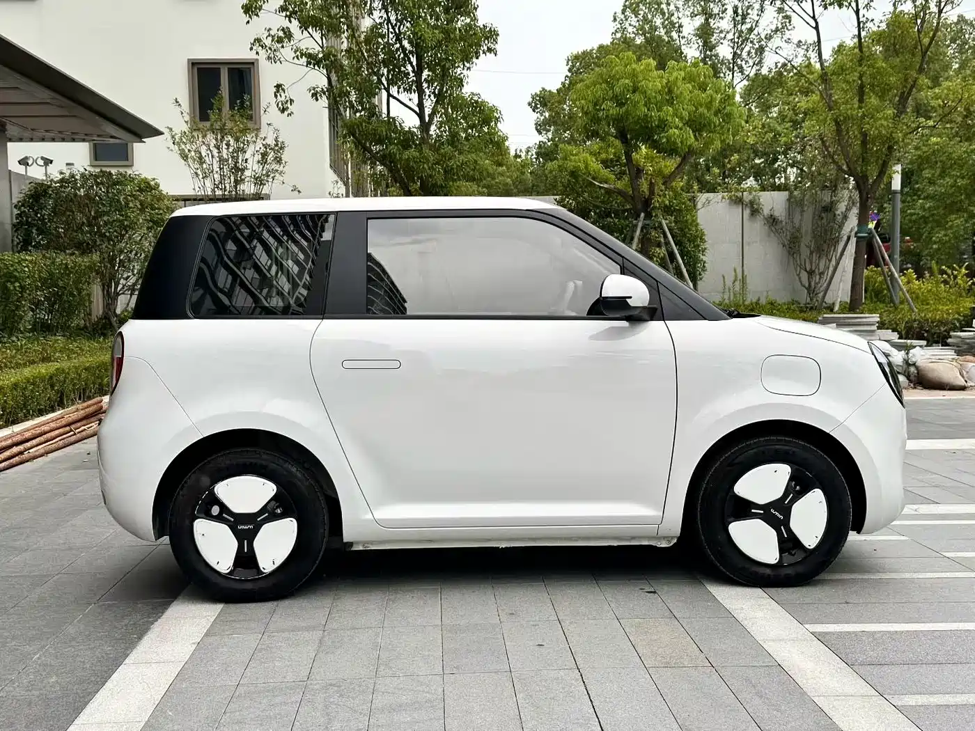 Photo 7 - Changan Lumin