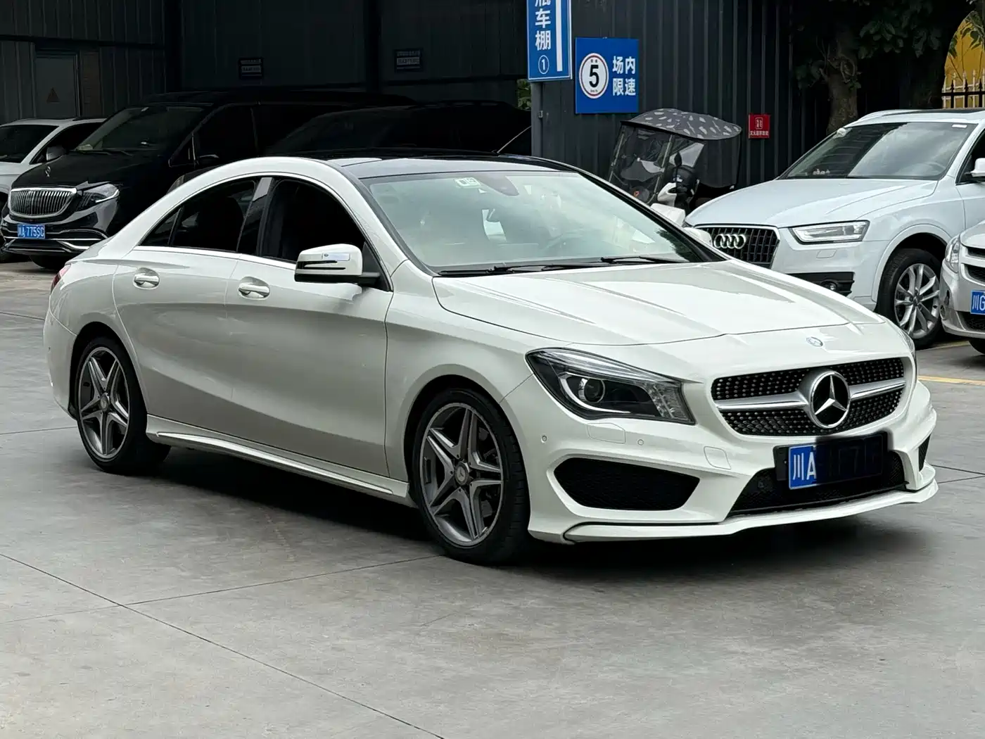 Mercedes-Benz CLA (Import) 2015 CLA 220 4MATIC фото 3