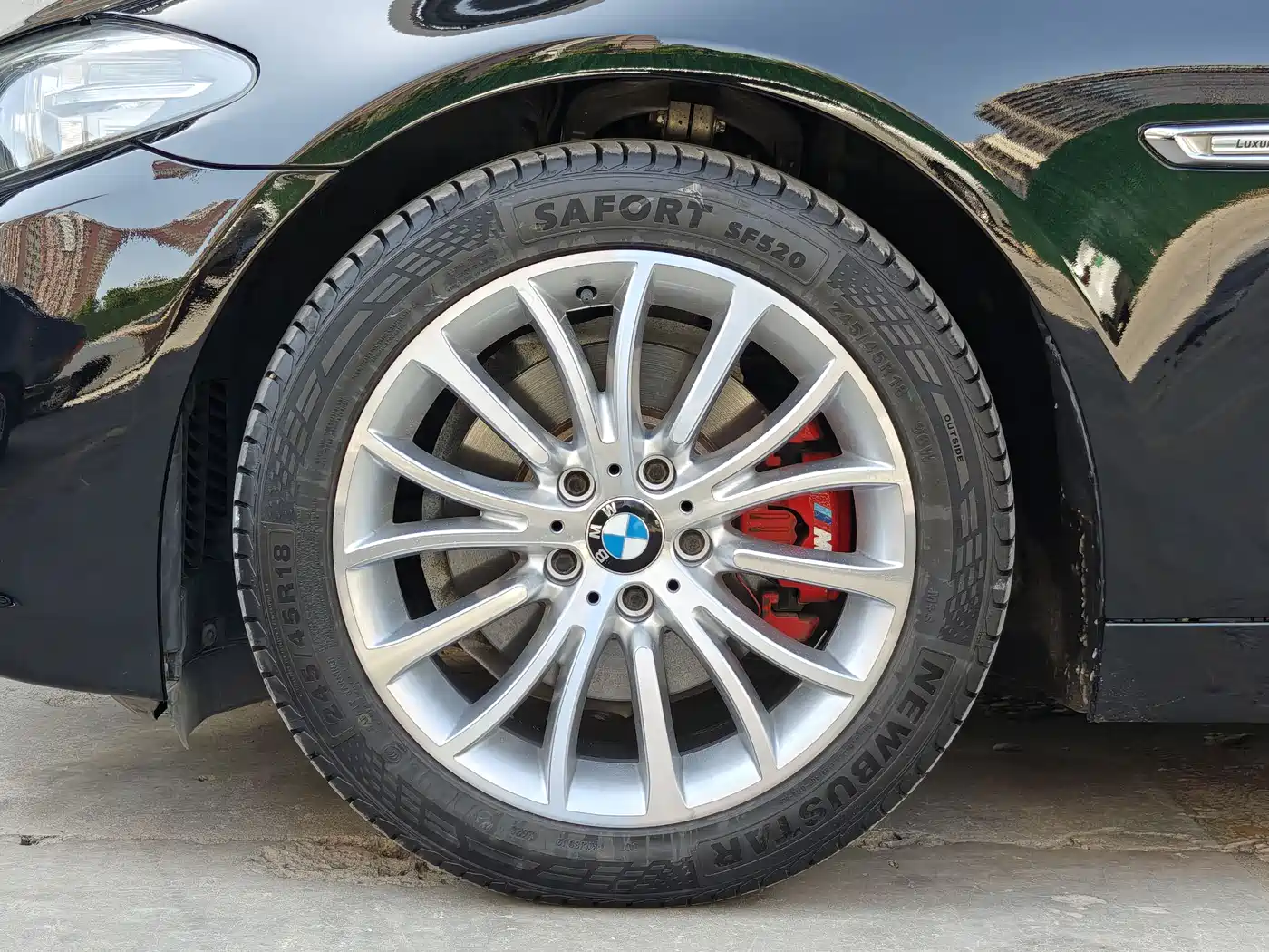 BMW 5 Series 2014 525Li Luxury Design Package фото 7