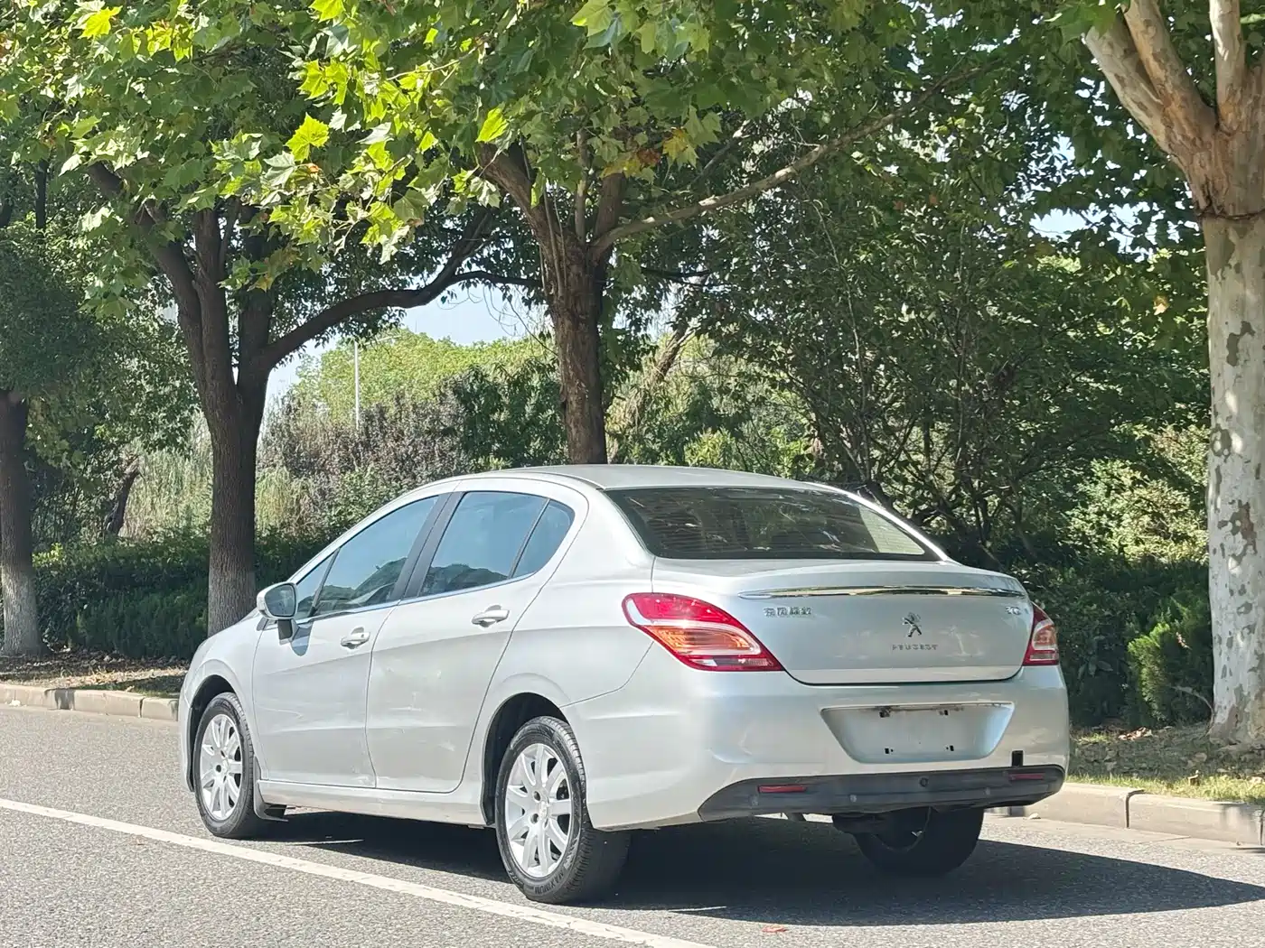 Peugeot 308 2015 2014 Model Joy Edition Classic 1.6L Automatic Superior Style