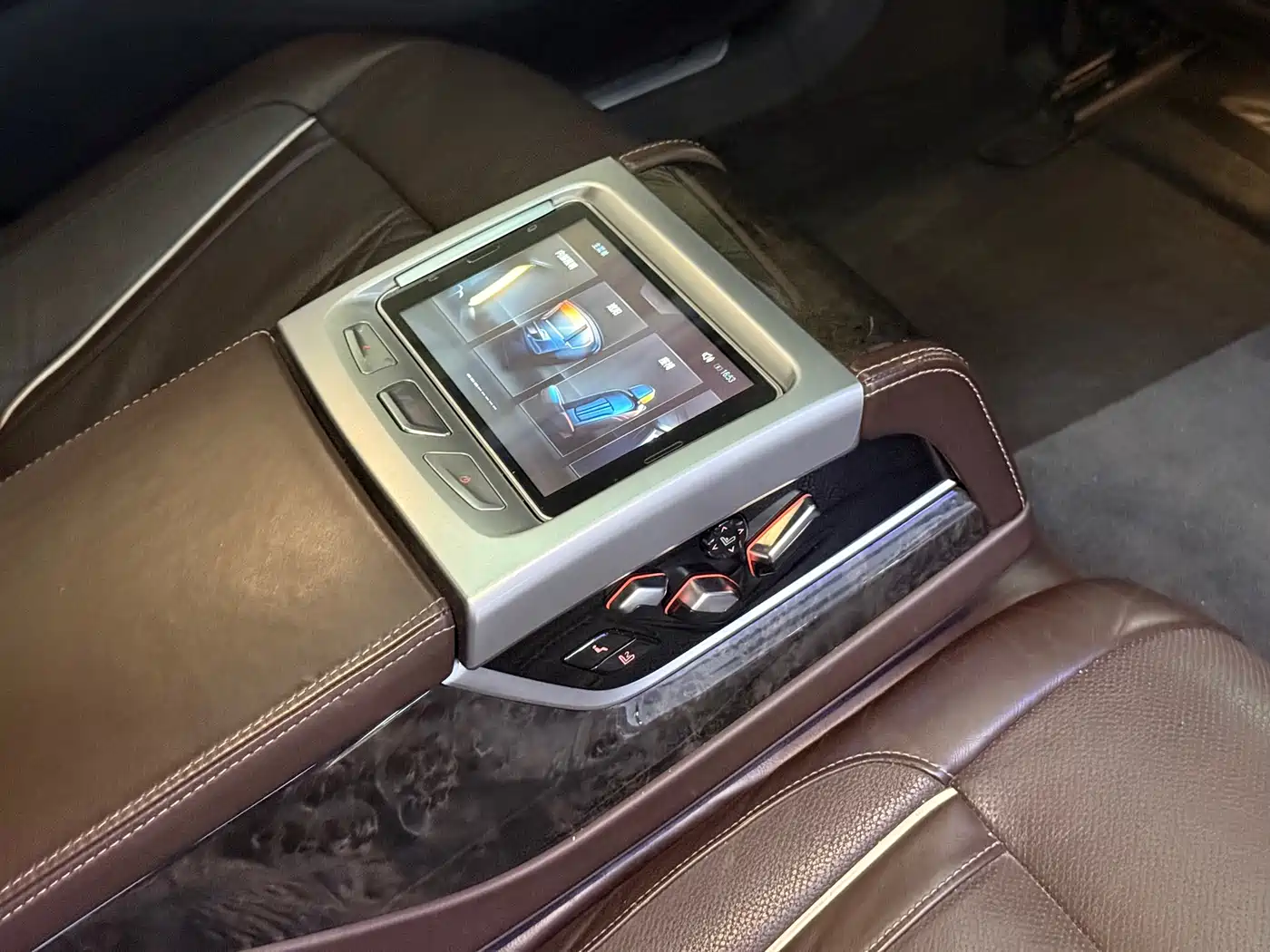 BMW 7 Series 2016 730Li Luxury фото 16