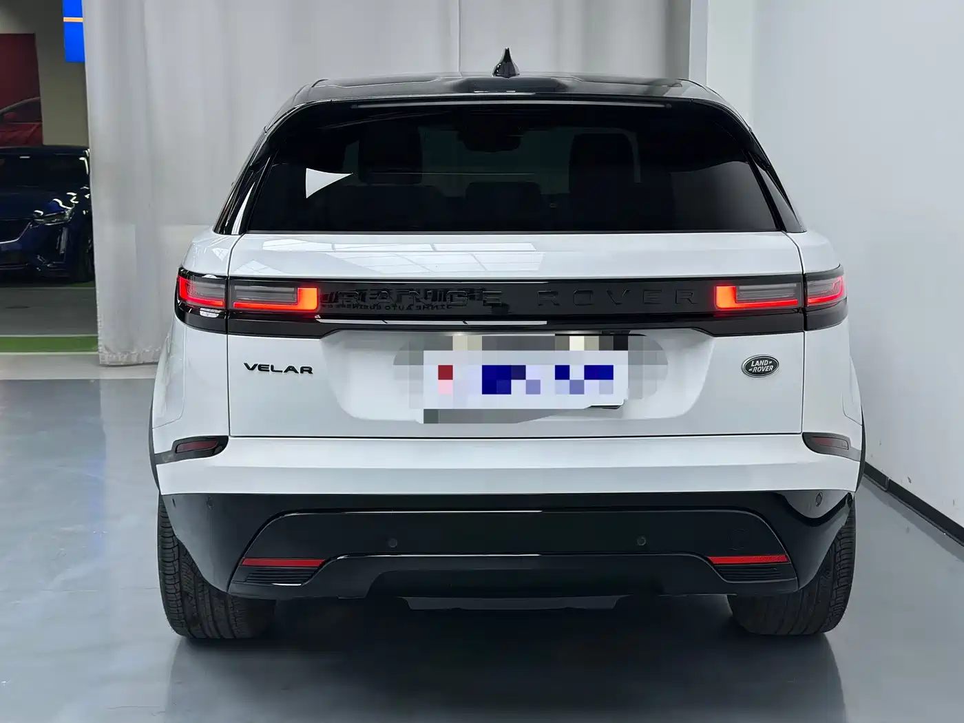 Land Rover Range Rover Velar 2024 Dynamic HSE фото 15