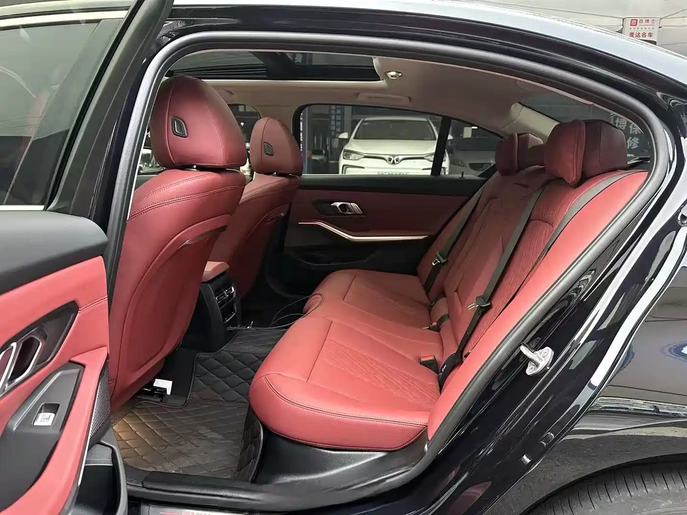 BMW i3 2025 eDrive 35 L фото 6
