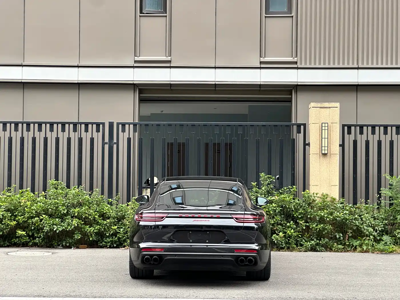 Porsche Panamera 2017 Panamera 3.0T фото 5