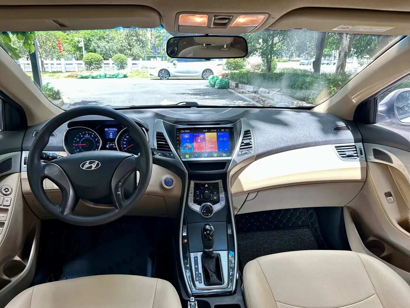 Hyundai Langdong 2013 2013 1.6L Automatic Premium