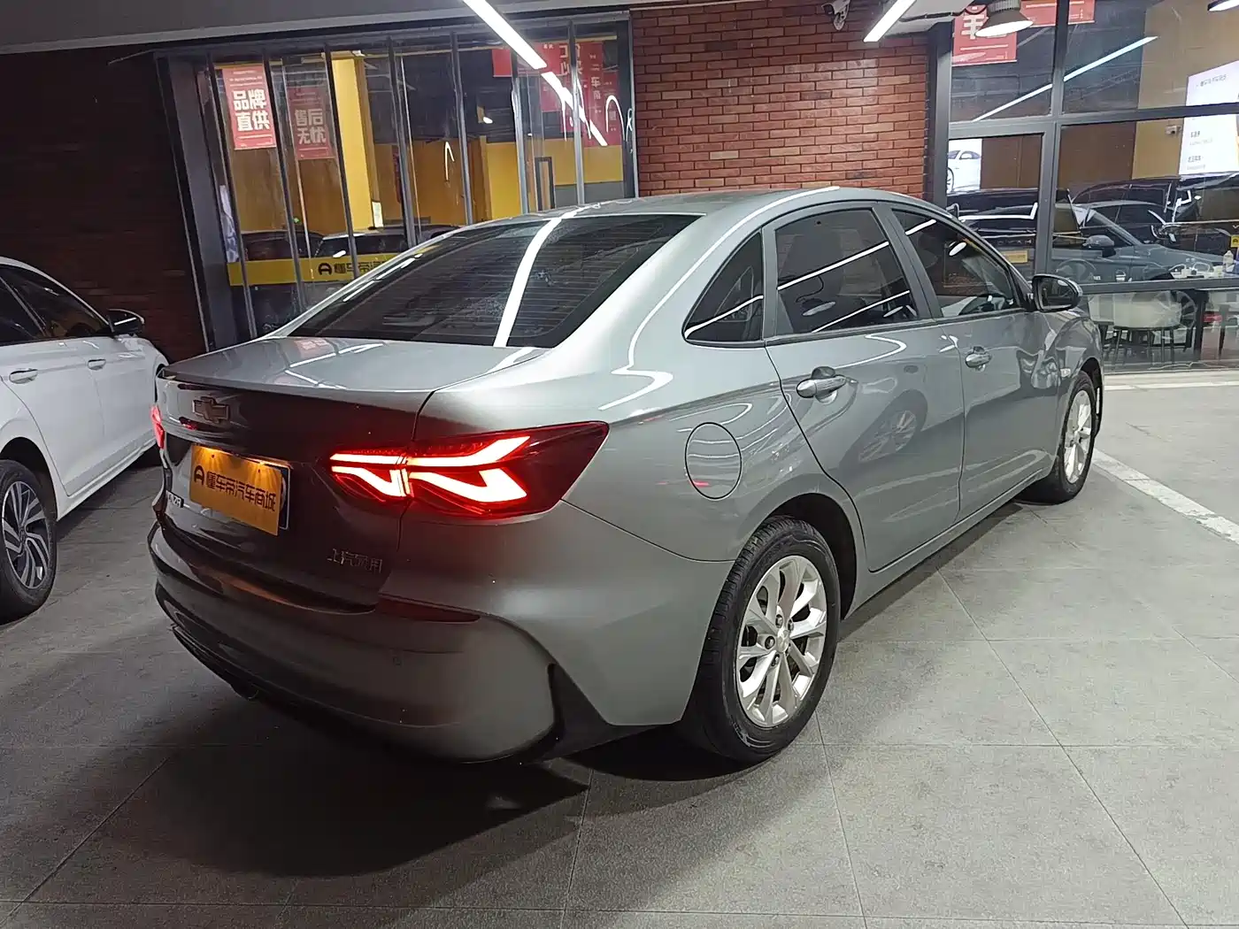 CHEVROLET CRUZE
