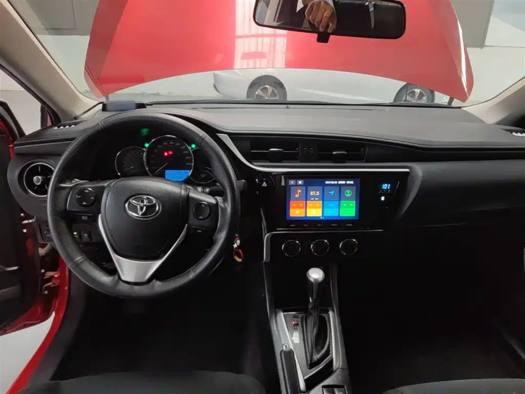 Toyota Levin 2017 Facelift 185T CVT Elite (China V) фото 10
