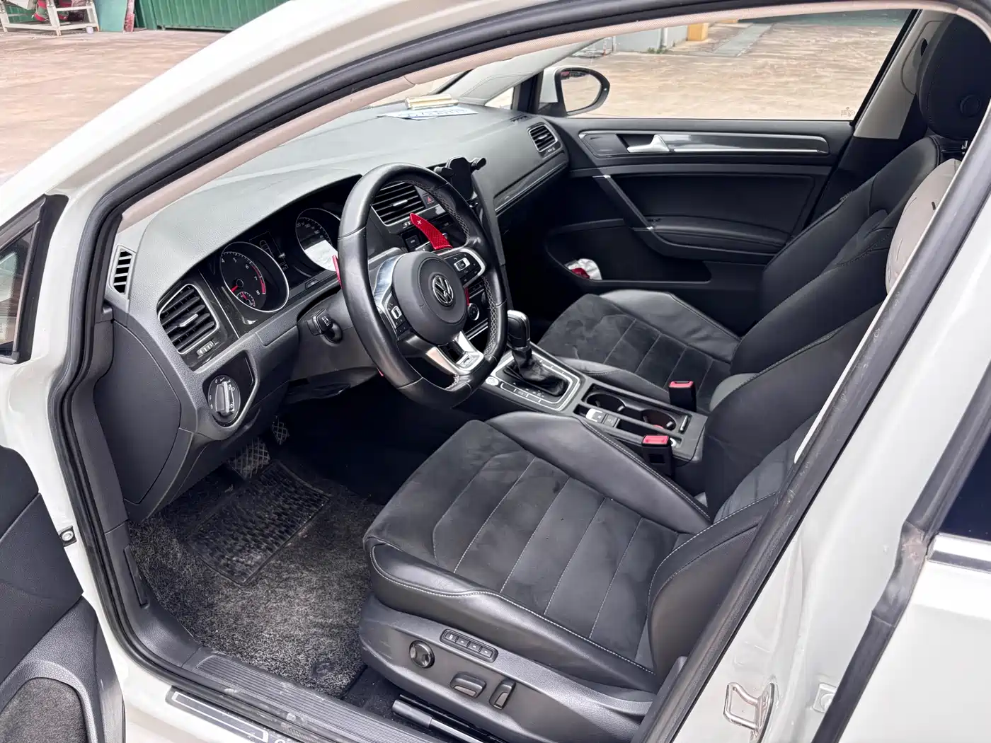 Volkswagen Golf 2019 280TSI DSG Luxury (China V) фото 5
