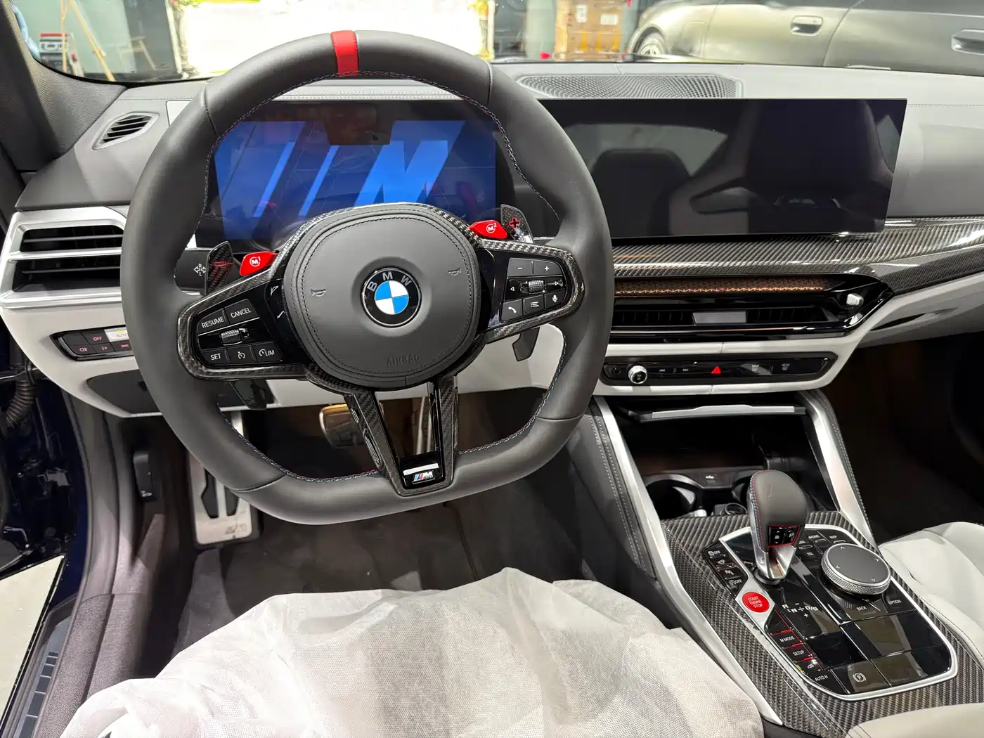 BMW M4 2024 BMW M4 Coupe M xDrive Competition фото 8