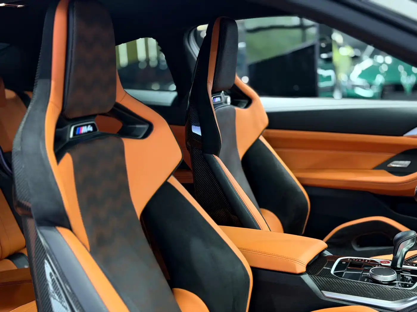 BMW M4 2024 BMW M4 Coupe M xDrive Competition фото 14