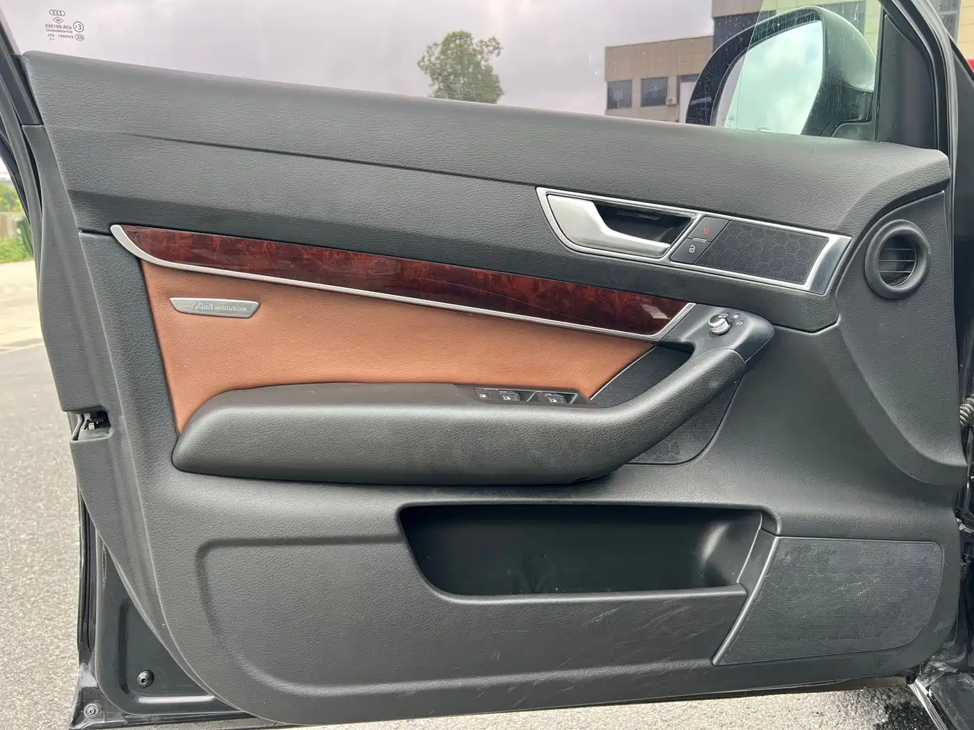 Audi A6L 2011 2.0 TFSI Automatic Comfort фото 9