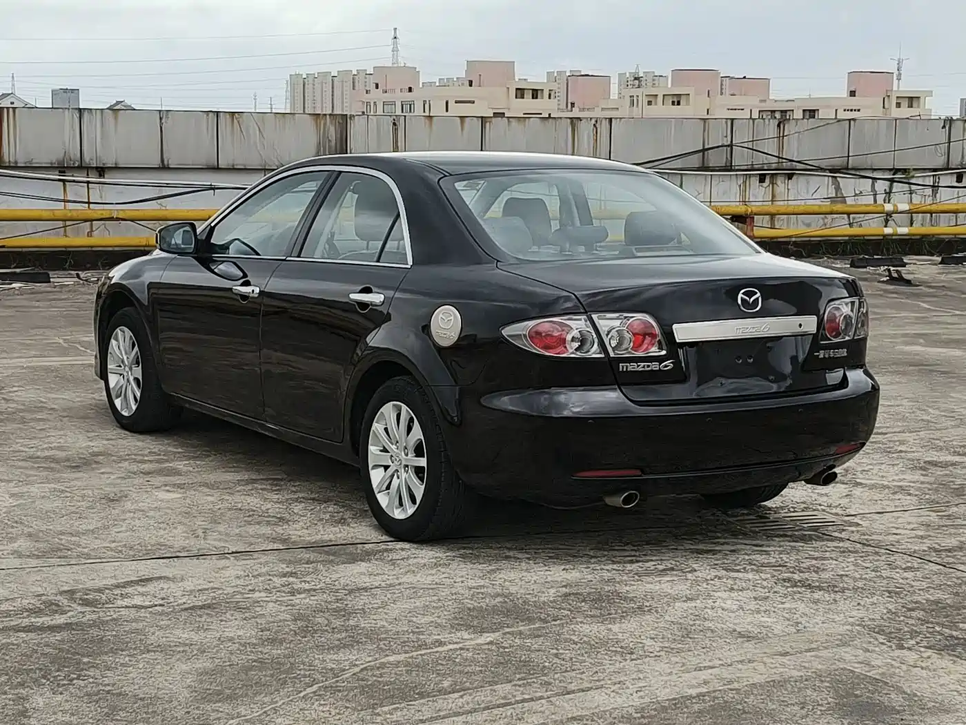 Photo 7 - Mazda 6