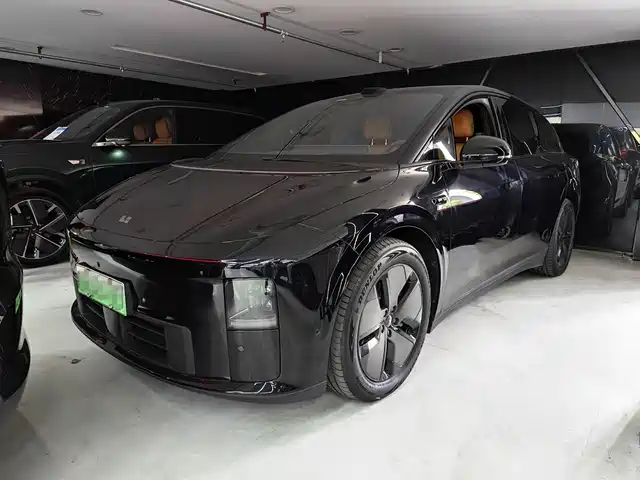 Li Auto i6 2026