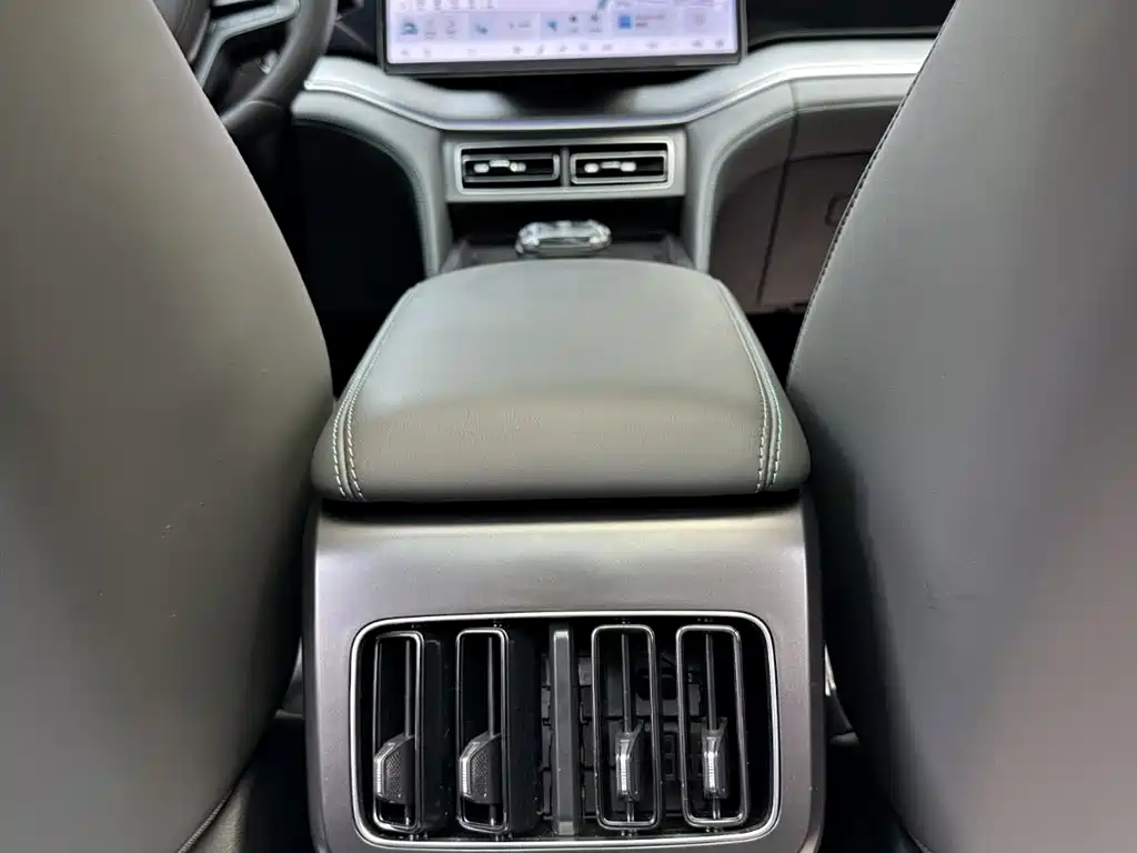 BYD Song L DM-i 2025 Smart Drive Edition 112km Surpassing фото 13