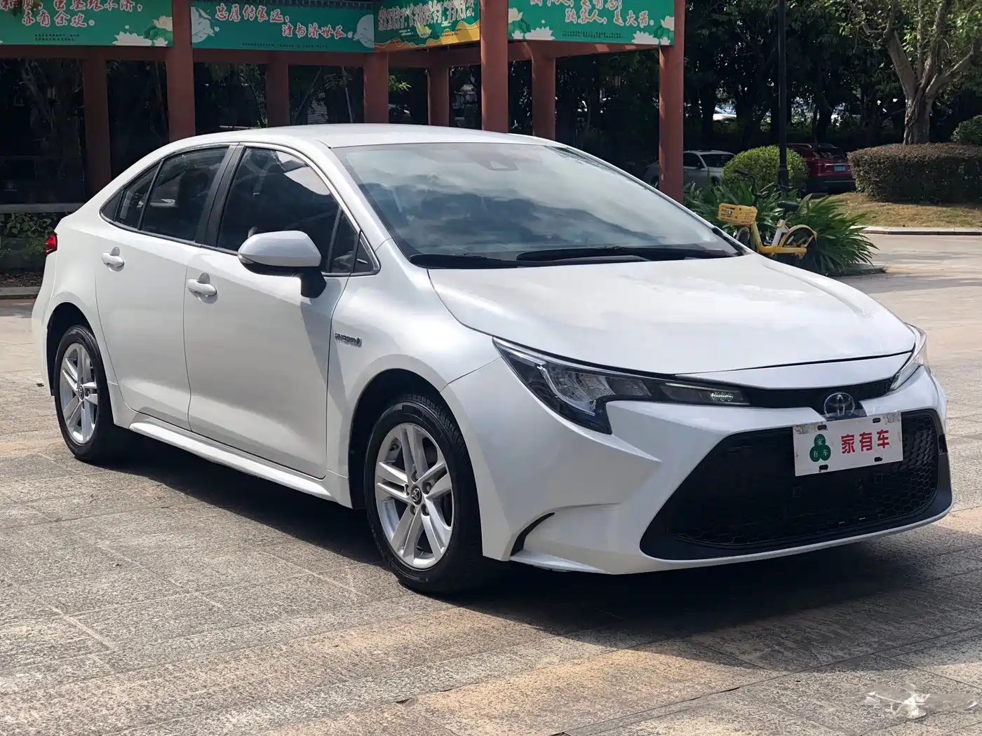 Toyota Levin 2019 Hybrid 1.8H E-CVT Luxury Edition China VI фото 3