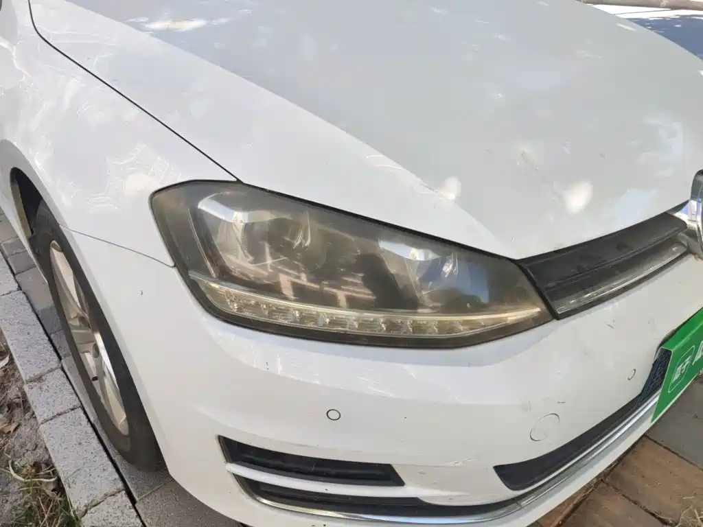 Фото 7 - Volkswagen Golf