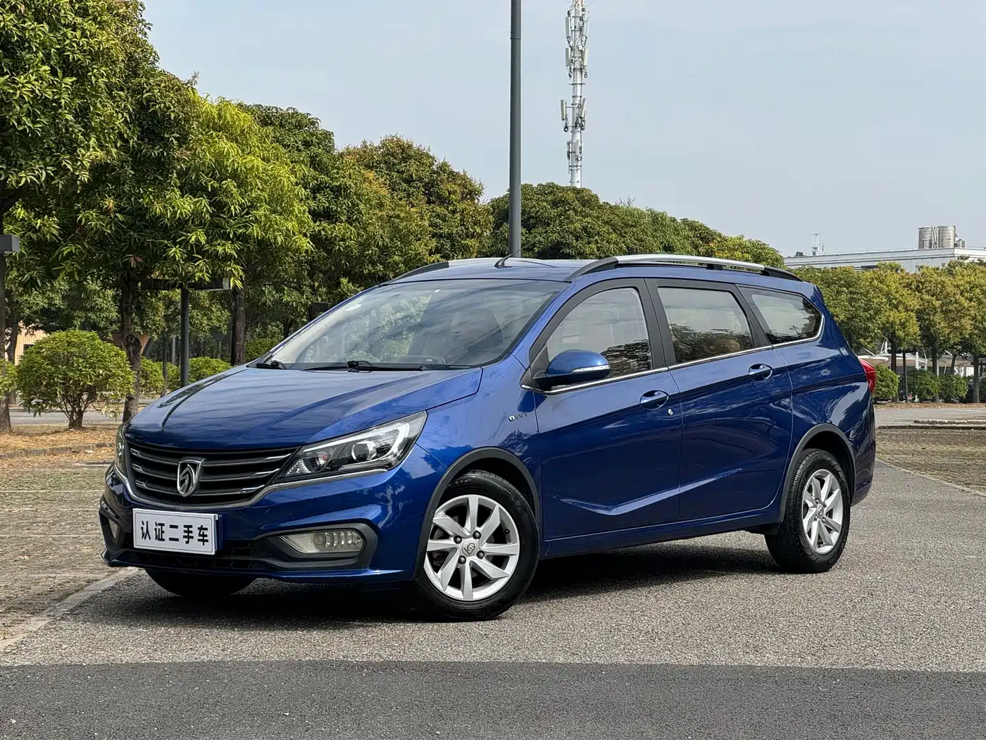 Baojun 310W 2018 2017 1.5L Manual Fashion Edition (China V)