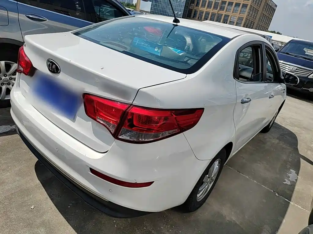 Фото 7 - Kia K2