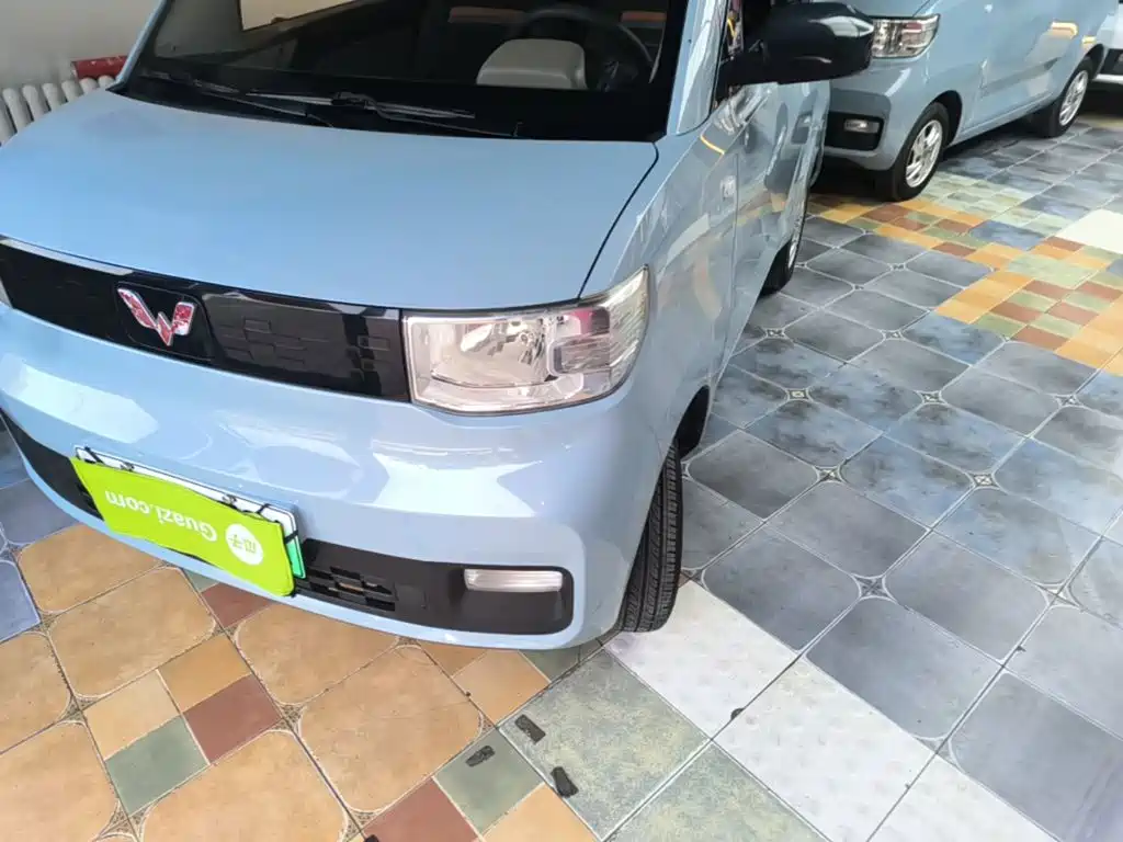 Фото 24 - Wuling Motors Hongguang MINIEV