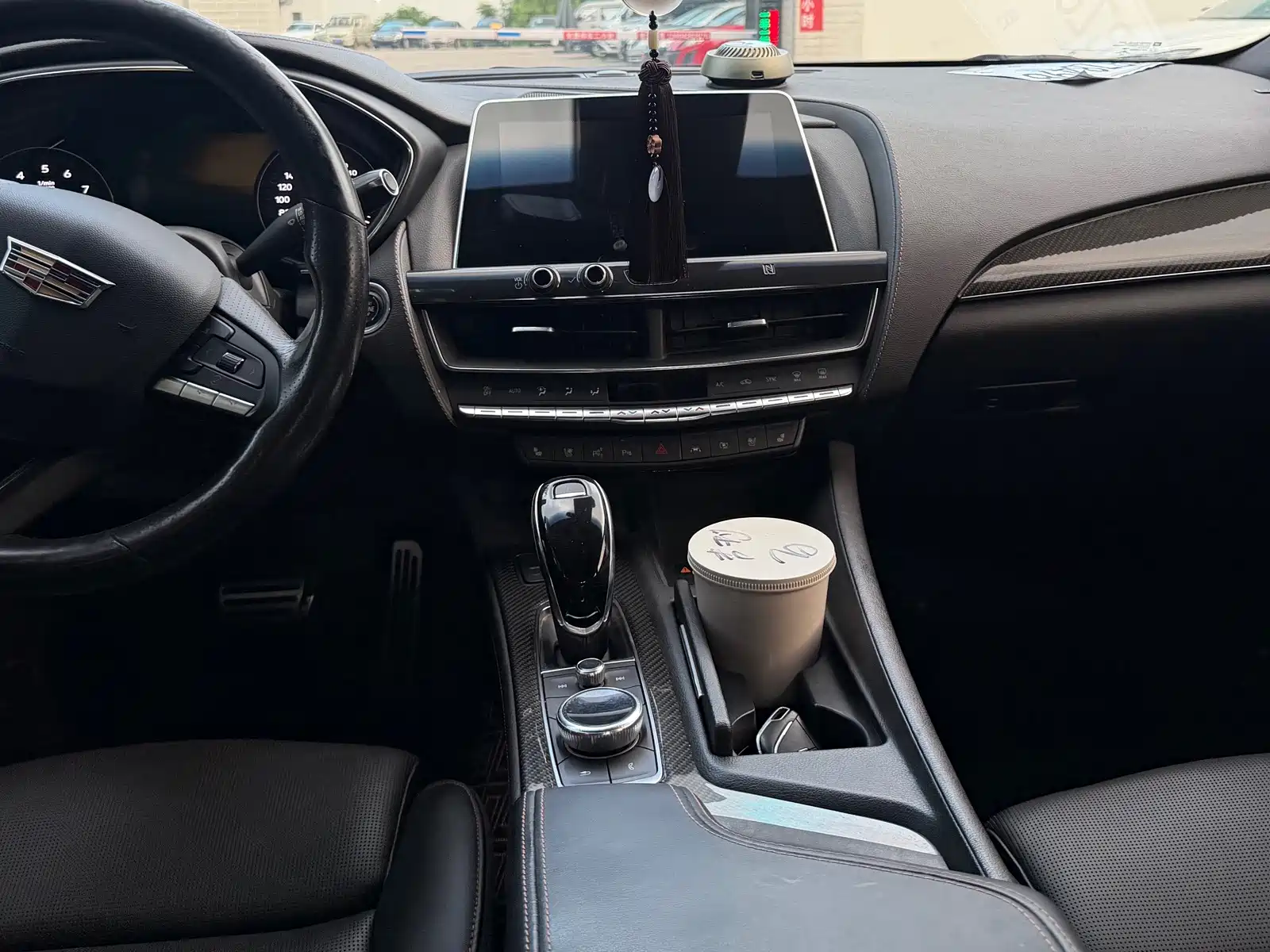 Фото 14 - Cadillac CT5