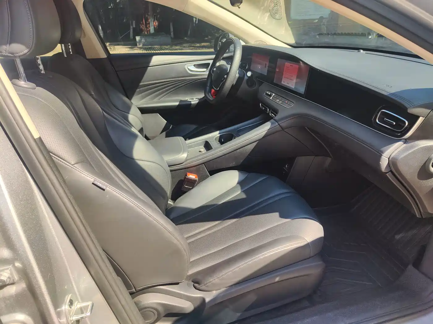 Roewe D7 2024 2023 DMH 125km Excellence Edition