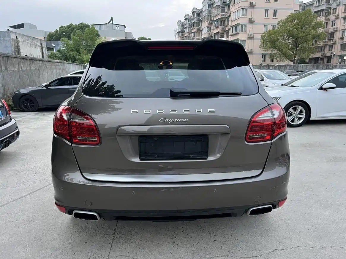 Porsche Cayenne 2011 Cayenne 3.0T фото 13