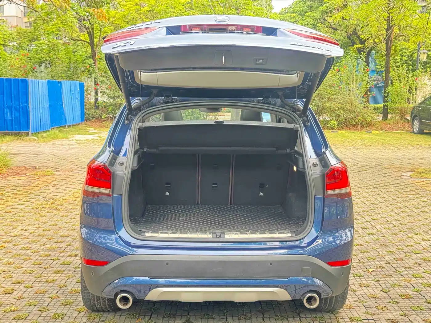 BMW X1 2022 sDrive20Li Premium фото 20
