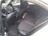 Фото 8 - Mercedes-Benz C-Class