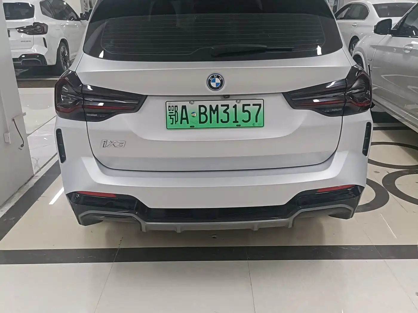 BMW IX3