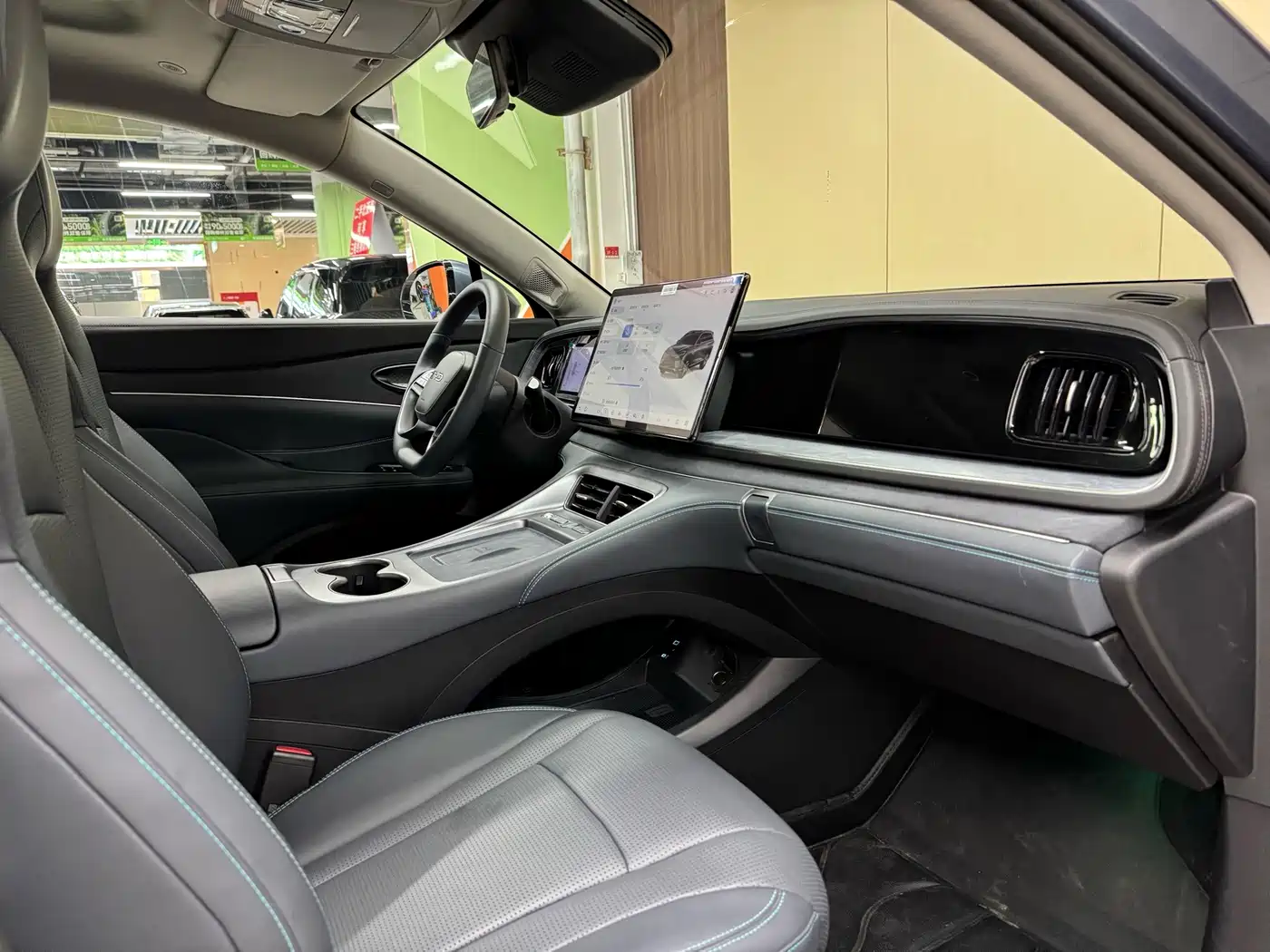 BYD Hai Shi 07 DM-i 2026 2025 150 Navigation Edition