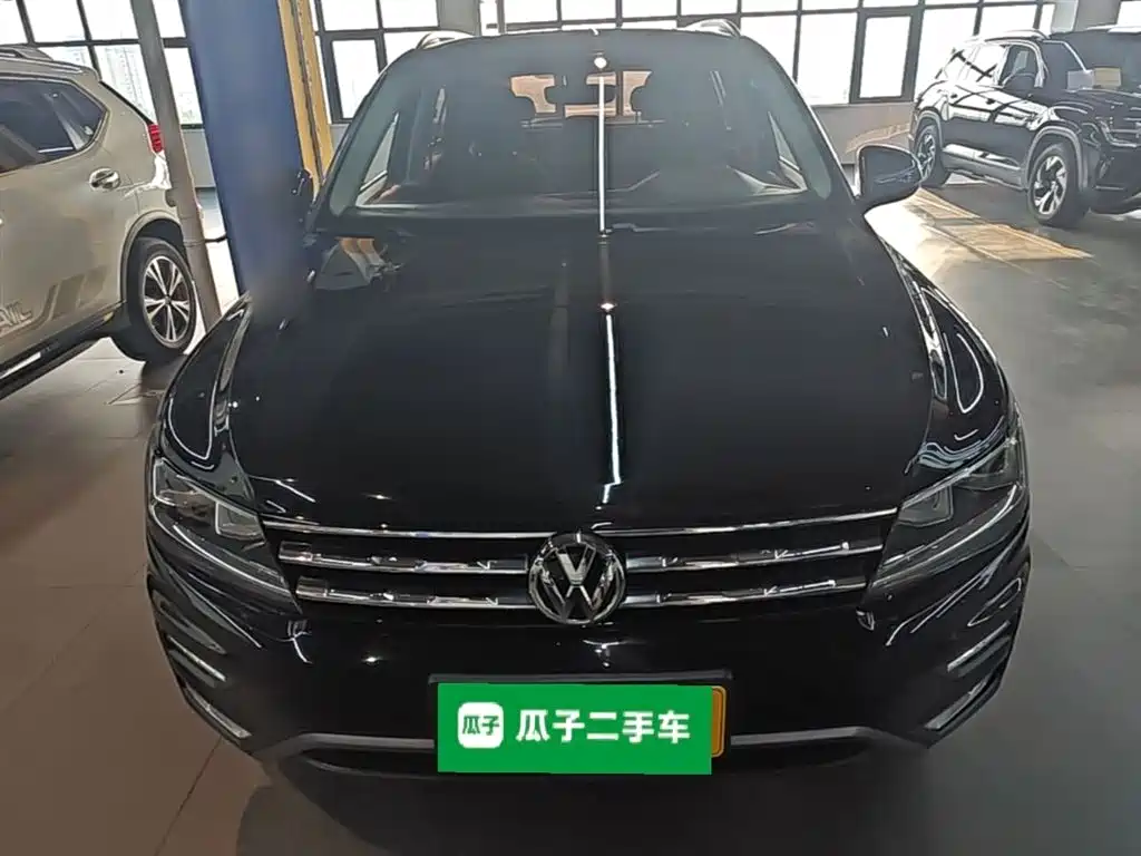 Volkswagen Tiguan L 2019 330TSI Auto 2WD Smart Luxury Edition China V фото 3