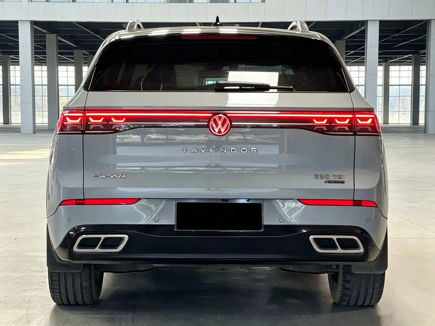 Volkswagen Talagon 2023 380TSI 4WD R-Line Launch Edition фото 5
