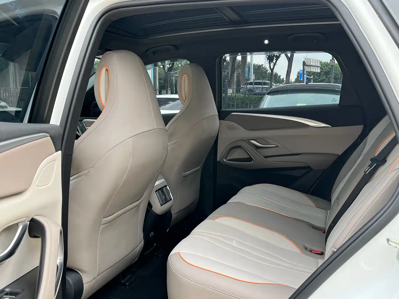 BYD Song Pro New Energy 2024 Glory Edition DM-i 71KM Surpassing фото 9