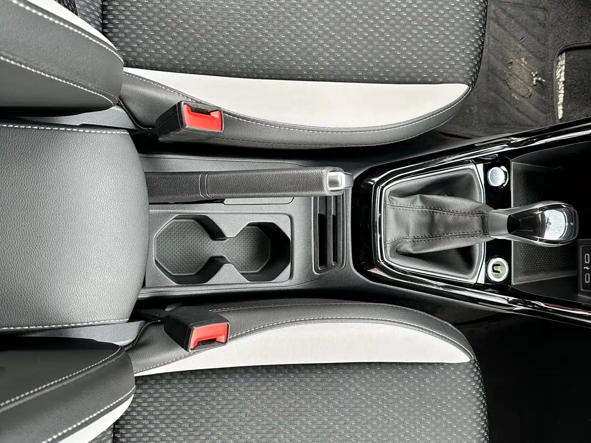 VOLKSWAGEN EXPLORING THE SHADOW