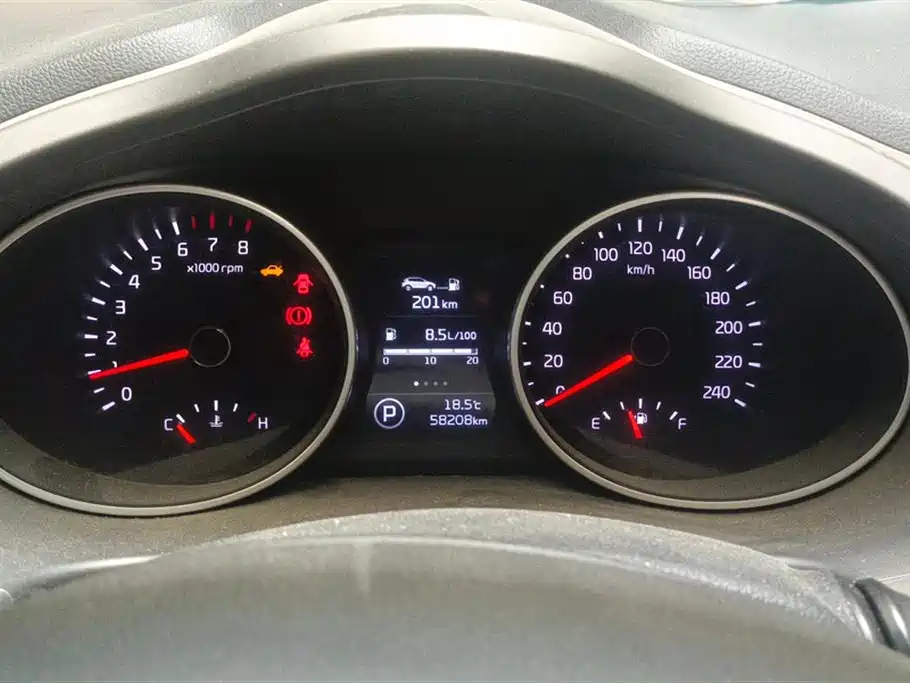 Kia Sportage 2015 2.0L Automatic 2WD GL фото 14