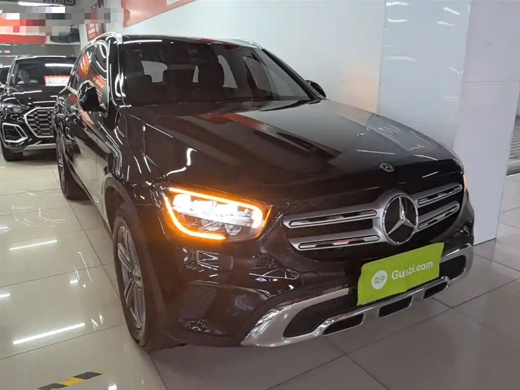 Mercedes-Benz GLC 2020 Facelift GLC 260 L 4MATIC Luxury фото 4