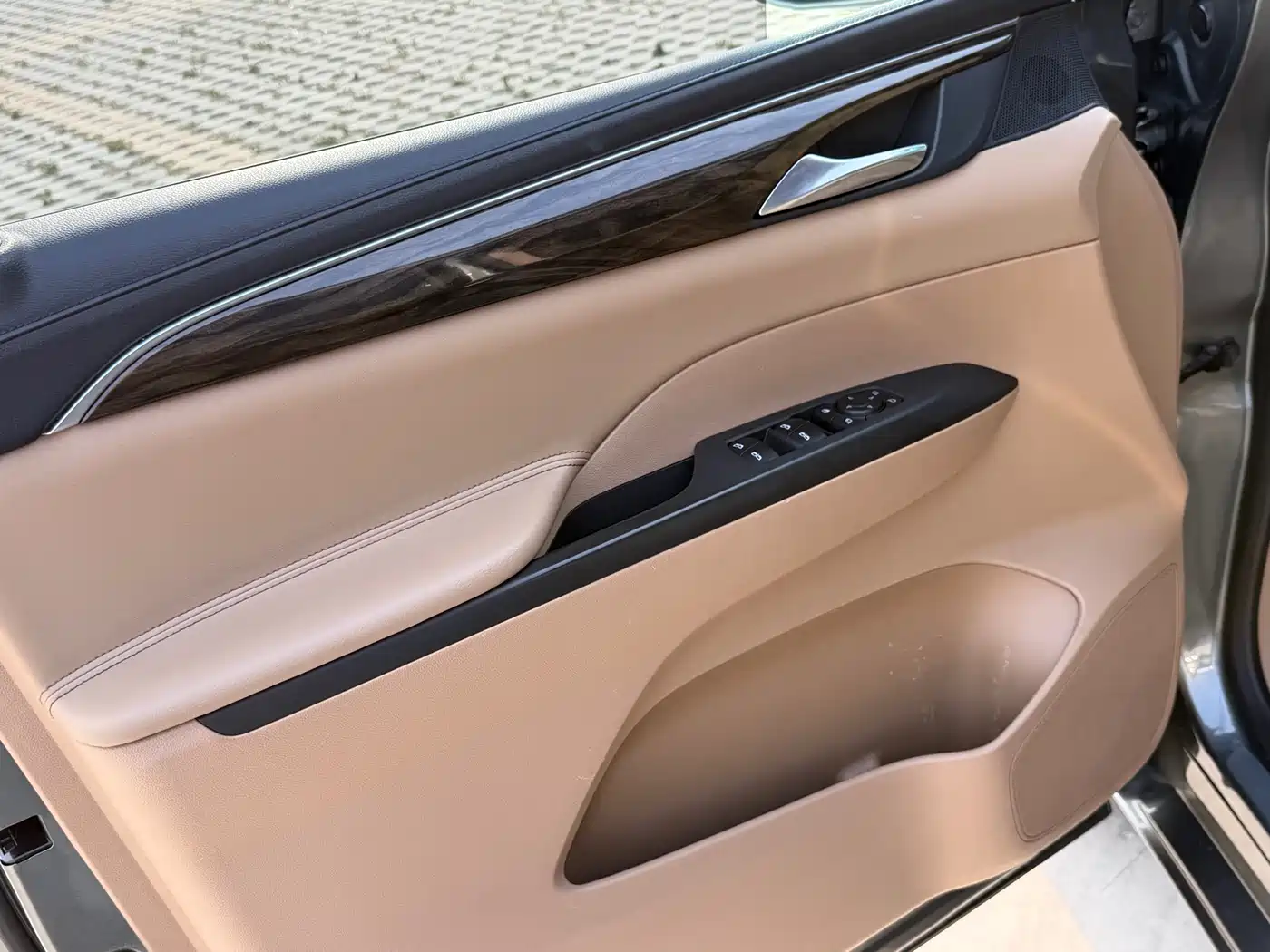 Buick GL8 2017 ES 28T Luxury China V фото 8