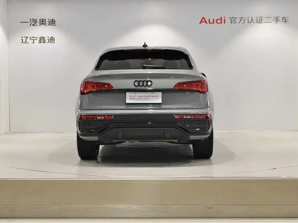 Audi Q5L Sportback 2021 40 TFSI Fashion фото 5