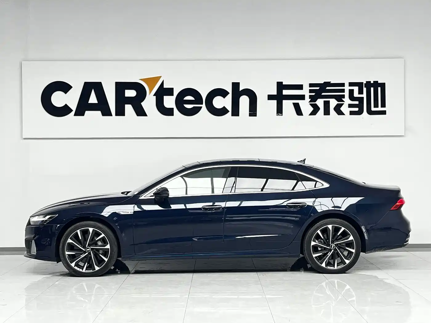 Audi A7L 2026 2022 55 TFSI quattro S-line Edition Executive Foresight