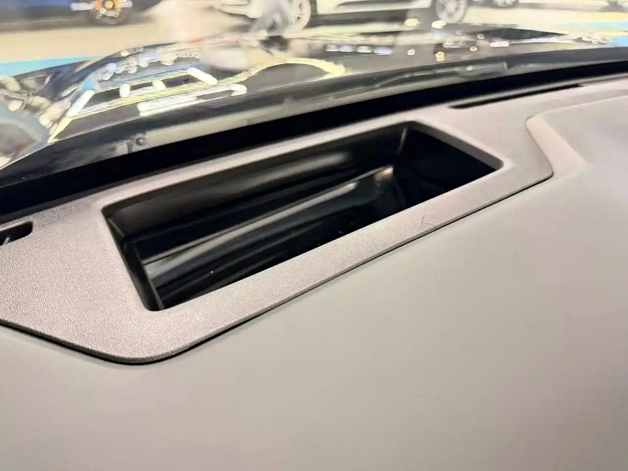 Ford Explorer 2025 2024 2.3T EcoBoost Kunlun Summit Edition 7-Seater