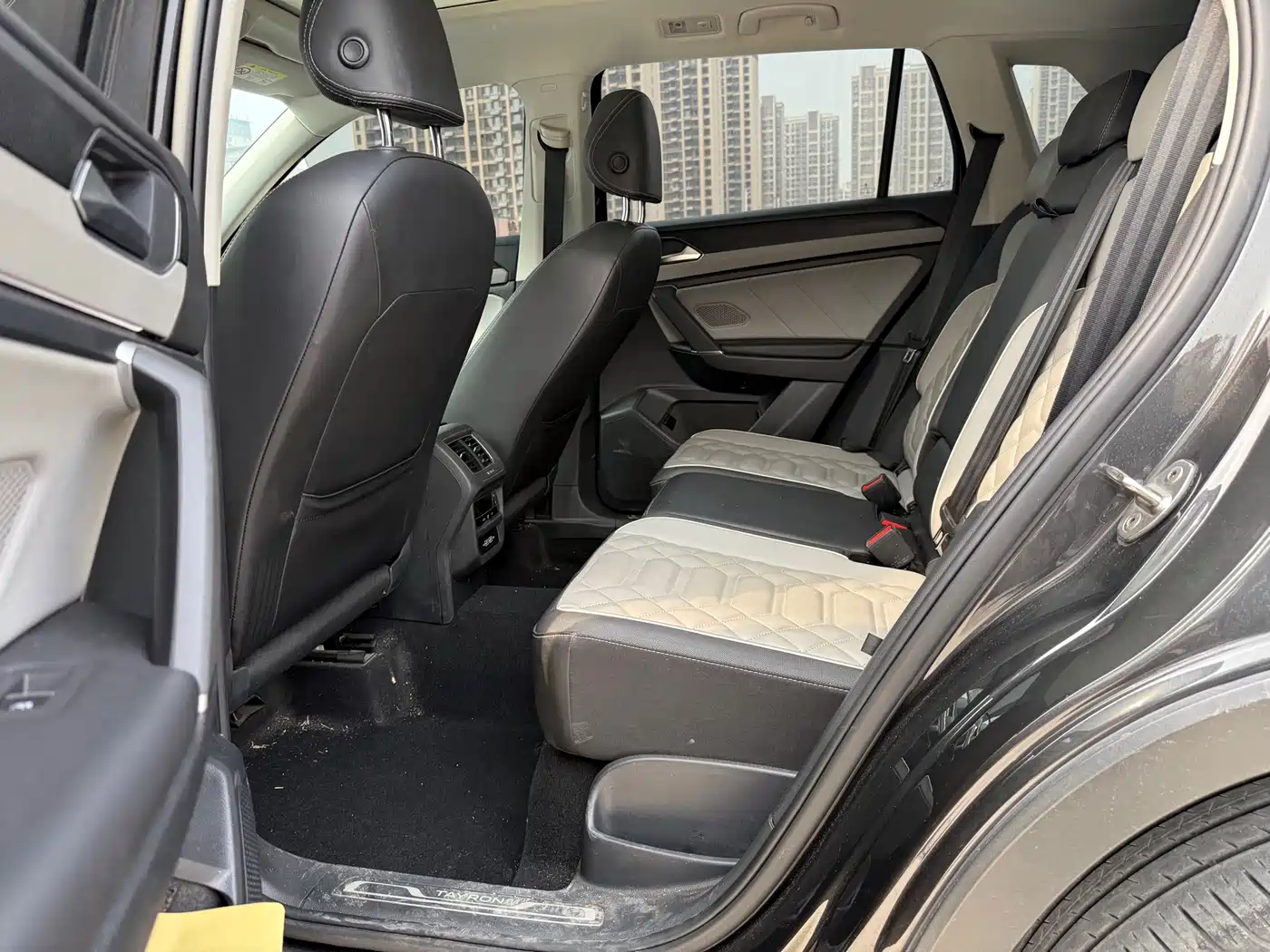 Volkswagen Tayron 2023 280TSI 2WD Luxury Plus Advanced Edition фото 10