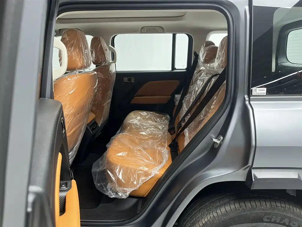 Haval Meng Long NEV 2026 Hi4 102 Premium фото 13