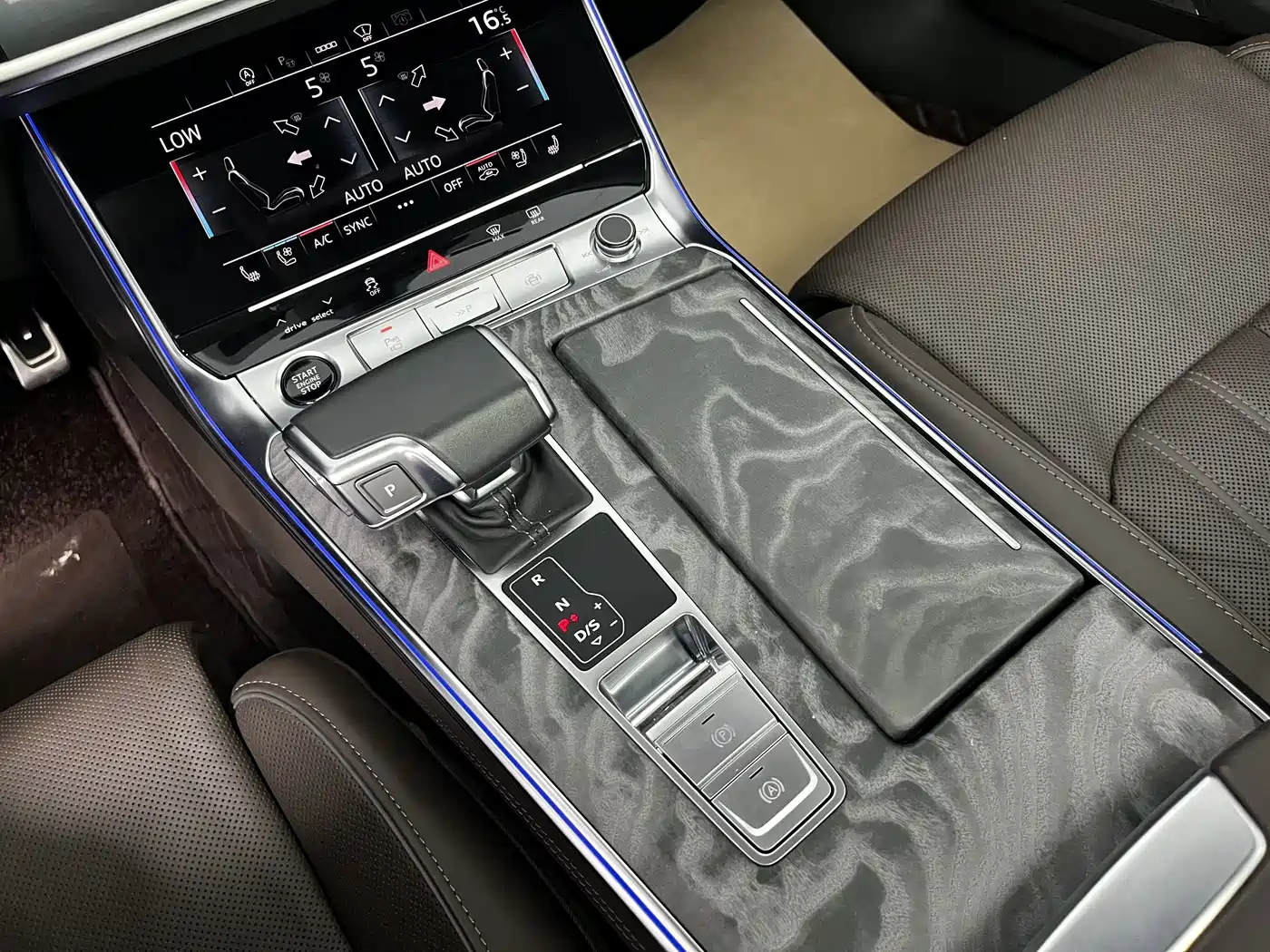 Audi A7L 2026 2022 55 TFSI quattro S-line Edition Executive Foresight